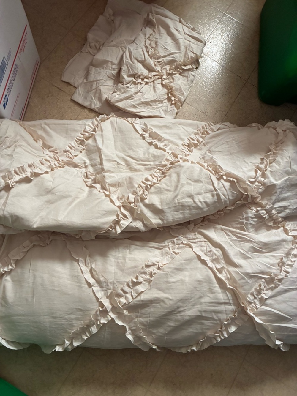 Bonlino Twin Comforter Set Soft Bedding beige 100% polyester 66 x 88